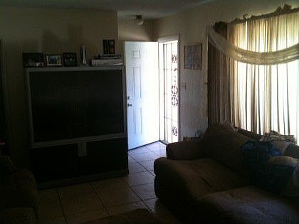 2nd image of 1841 Missouri St