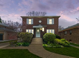 456 Uvedale Ct, Riverside, IL 60546