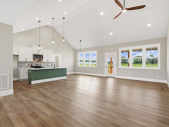 3rd image of 9864 Bear Run Ln