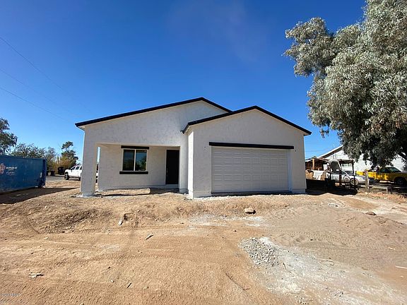 3rd image of 31816 W Palo Verde St