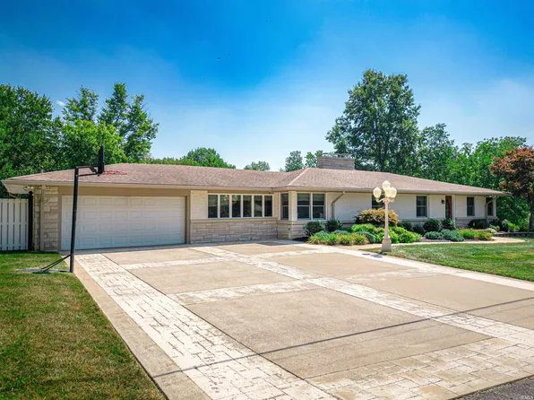 3331 Robin Hood Dr, Evansville, IN 47720