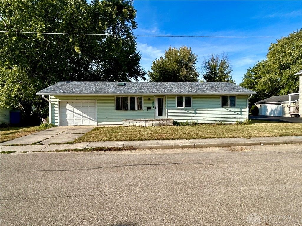 Real estate listing image