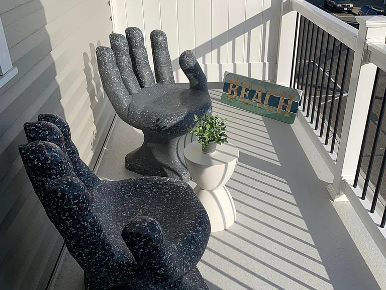 balcony to enjoy the view of the Casino Pier and the Seaside Height attractions