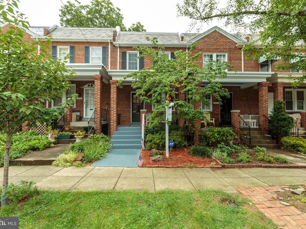2235 39th Pl NW
