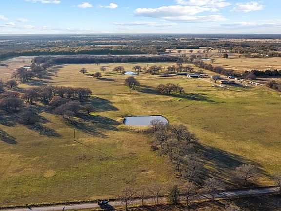 3rd image of 1800 County Road 2144