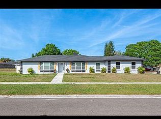 2303 Leonard Dr, Seffner, FL 33584