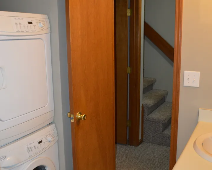 207 McCellion Ave — Photo 10