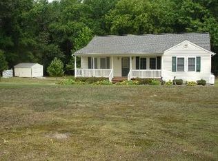 1616 Cook Rd, Powhatan, VA 23139