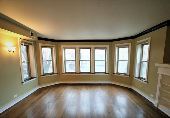 4th image of 7147 S Cornell Ave #2