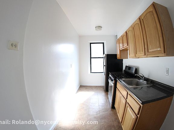 2nd image of 308 E 209th St #23-1