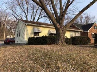 2424 Telegraph Rd, Davenport, IA 52804