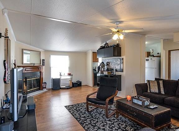 4th image of 149 Fair Wind Ln