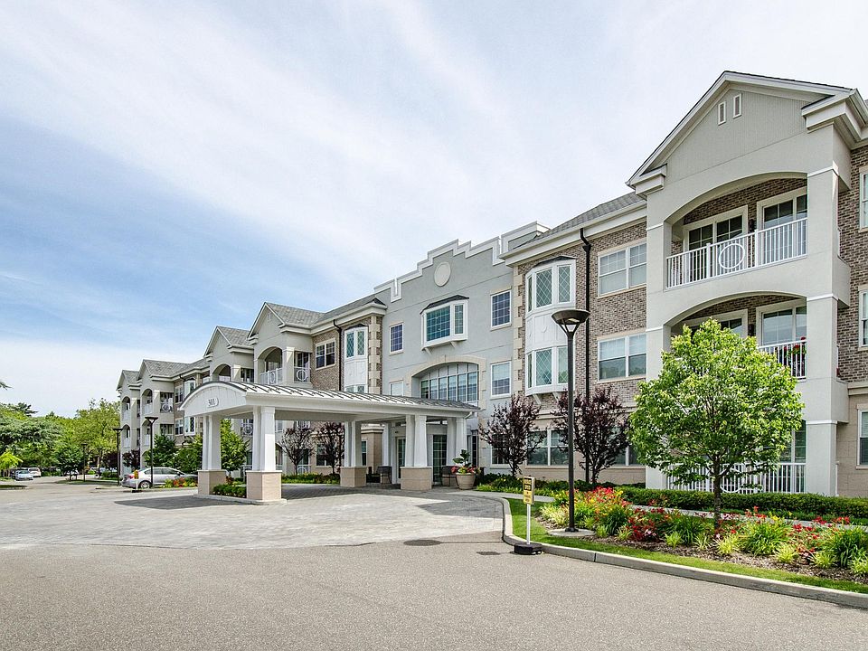 301 Franklin Ave Garden City NY Zillow