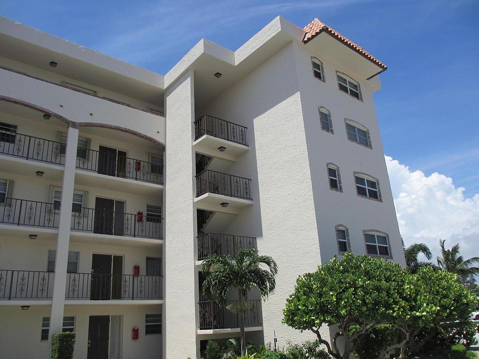 1st image of 29 Yacht Club Dr APT 108