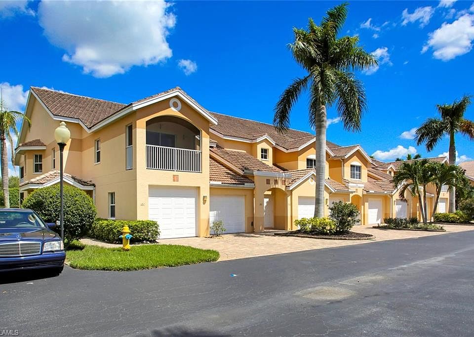 1st image of 28631 Carriage Homes Dr #201