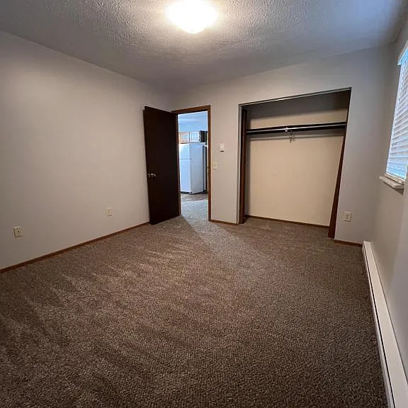 1174 S Lincoln Ave #C — Photo 12