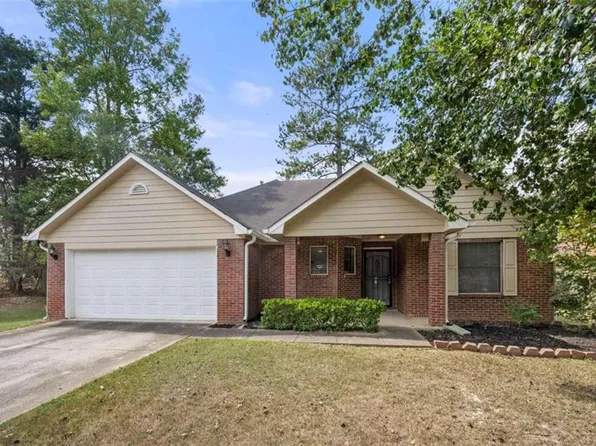 2129 Green Tree Ct, Lithonia, GA 30058