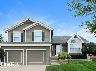 10928 N Wallace Ave, Kansas City, MO 64157