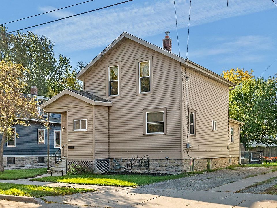 1st image of 333 W 11th Ave