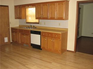 19940 Selby Rd, Waynesville, MO 65583