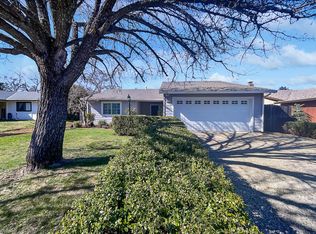 1417 Love Way, Auburn, CA 95603