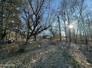 616 N Wooddale Rd, Knoxville, TN 37924