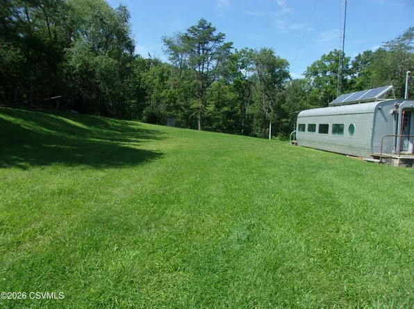 840 Red Hill Rd, Milton, PA 17847