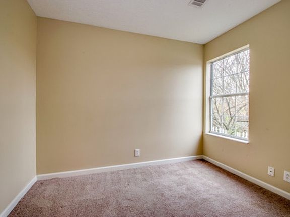 3rd image of 1127 Alandee St