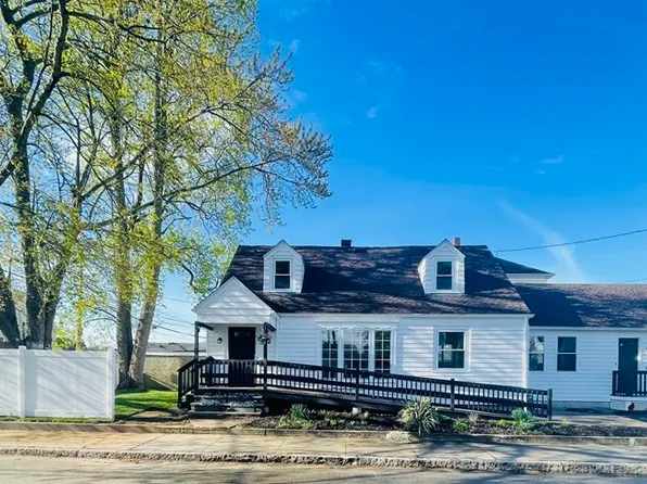 291 Ames St, Fall River, MA 02721