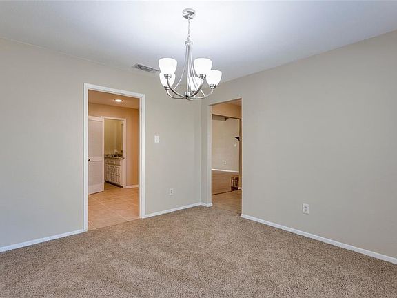 3rd image of 602 Eldoro Dr