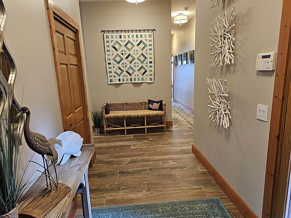 3rd image of W4225 Vista Cir #26