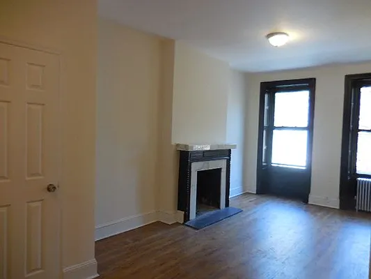 Rented by Aimee Grodanz, LREB | media 8