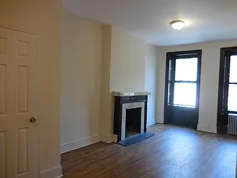 Rented by Aimee Grodanz, LREB