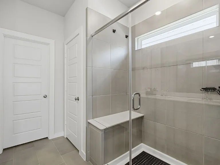 1734 Cayden Oak Ln — Photo 14