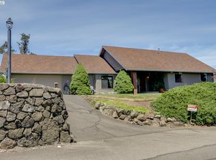 479 Ridgecrest Dr, Roseburg, OR 97471