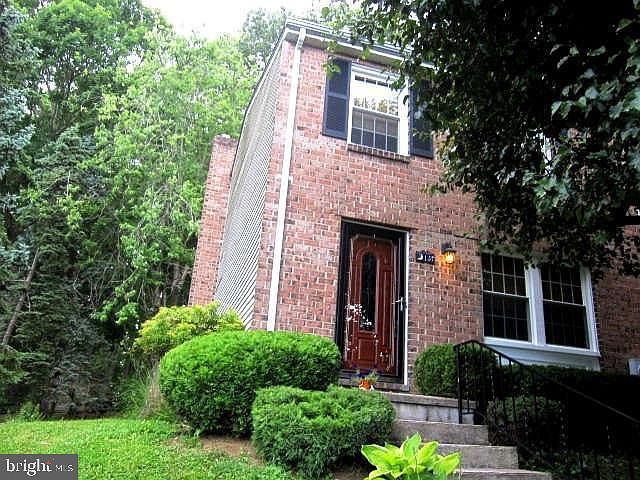 1st image of 157 Drexel Dr