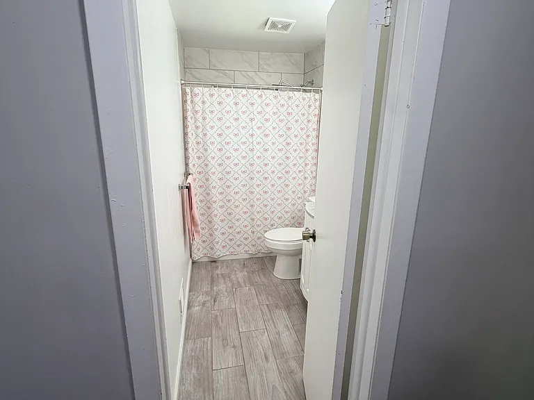 22 Barker Rd — Photo 11