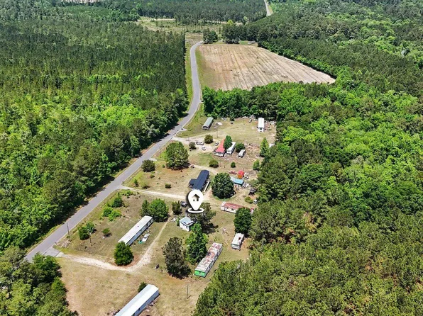 8963 Ware Dr., Nichols, SC 29581