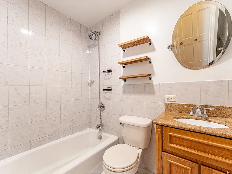 205 Menahan St #3 — Photo 28