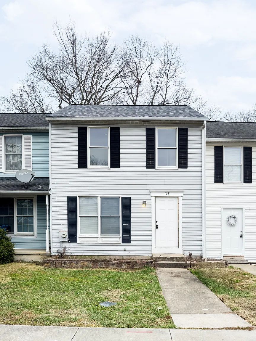108 Mahogany Dr photo 1