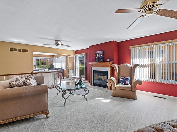 3rd image of 3625 Greenway Chase Dr