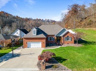 83 Private Drive 2265, South Point, OH 45680