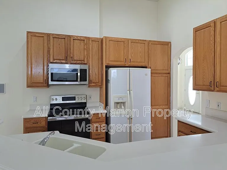 2814 SW 20th Ave — Photo 10