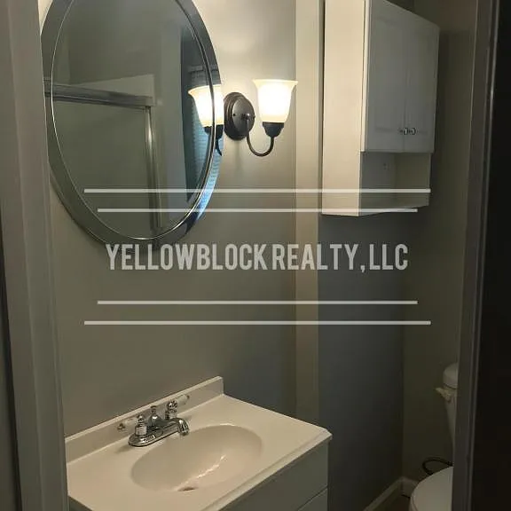 8207 Lydia Ave — Photo 9