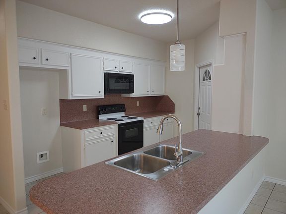 2nd image of 308 Bush Dr