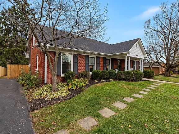 4th image of 3428 Malabu Cir
