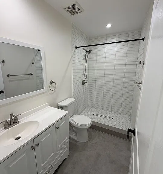 6533 Costello Ave — Photo 3