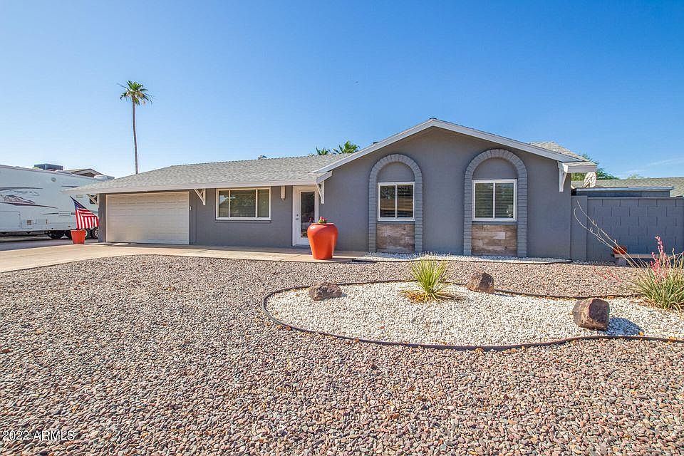 1st image of 3730 W Cochise Dr