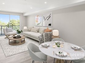 Bedford Twenty - Luxury Condos