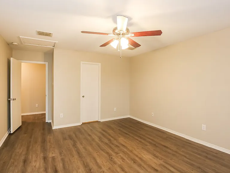 3032 Picket Fence Dr — Photo 14